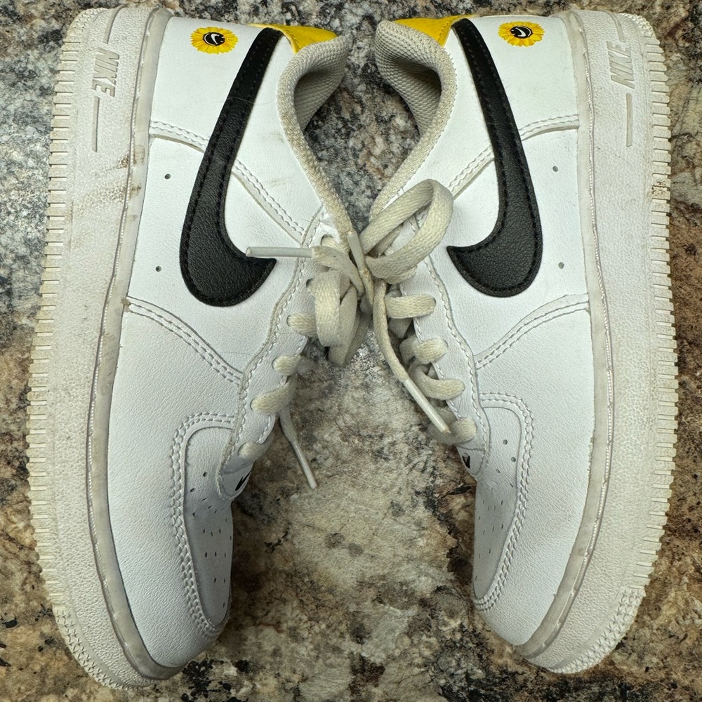 Nike Air Force 1 Size 1Y